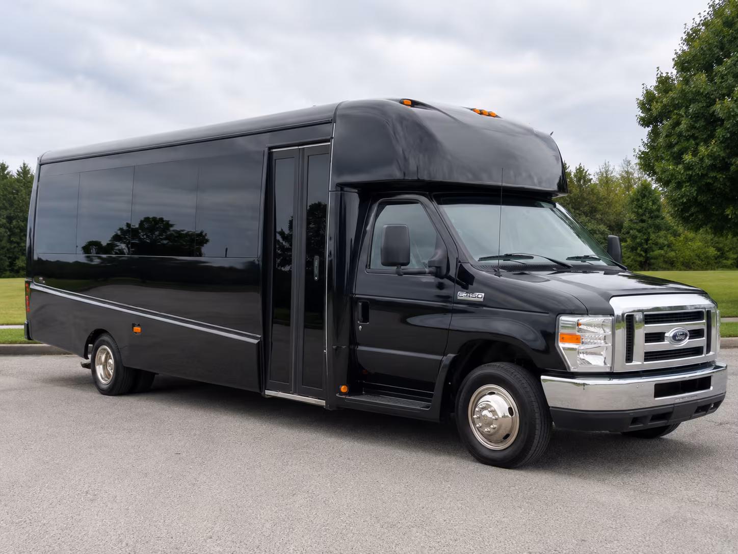 bus rentals for hendersonville student athletic and competition travel