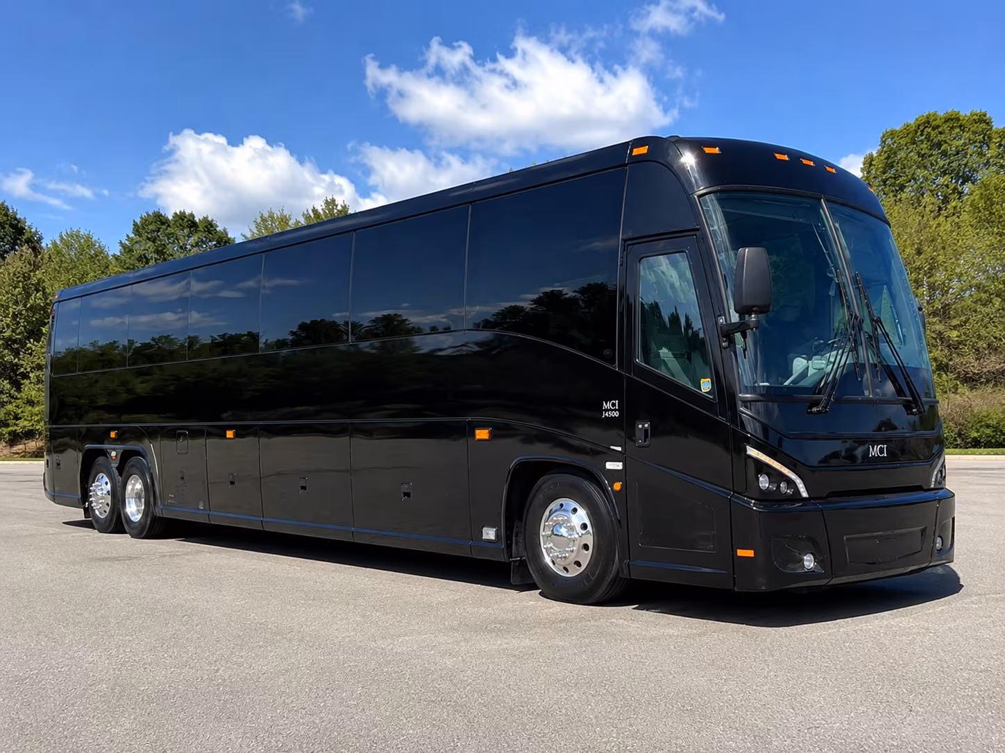bus rentals for rotc national guard reserve unit transportation in hendersonville