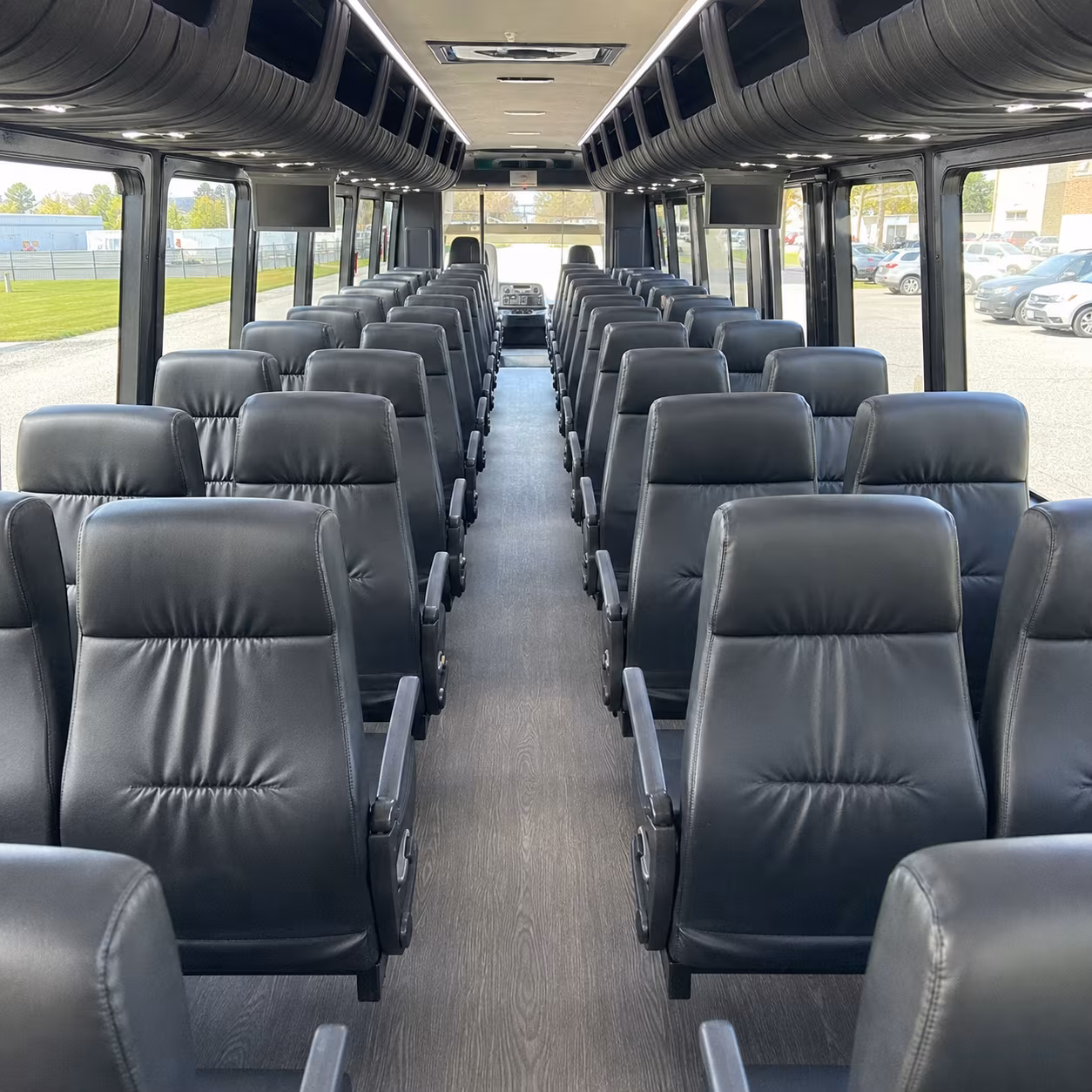charter bus rentals for corporate wine tour outings in hendersonville