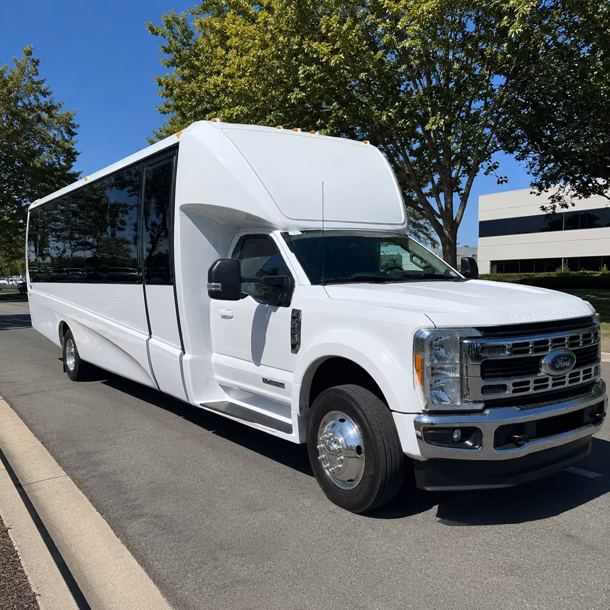 employee shuttle buses for hendersonville businesses and corporate campuses