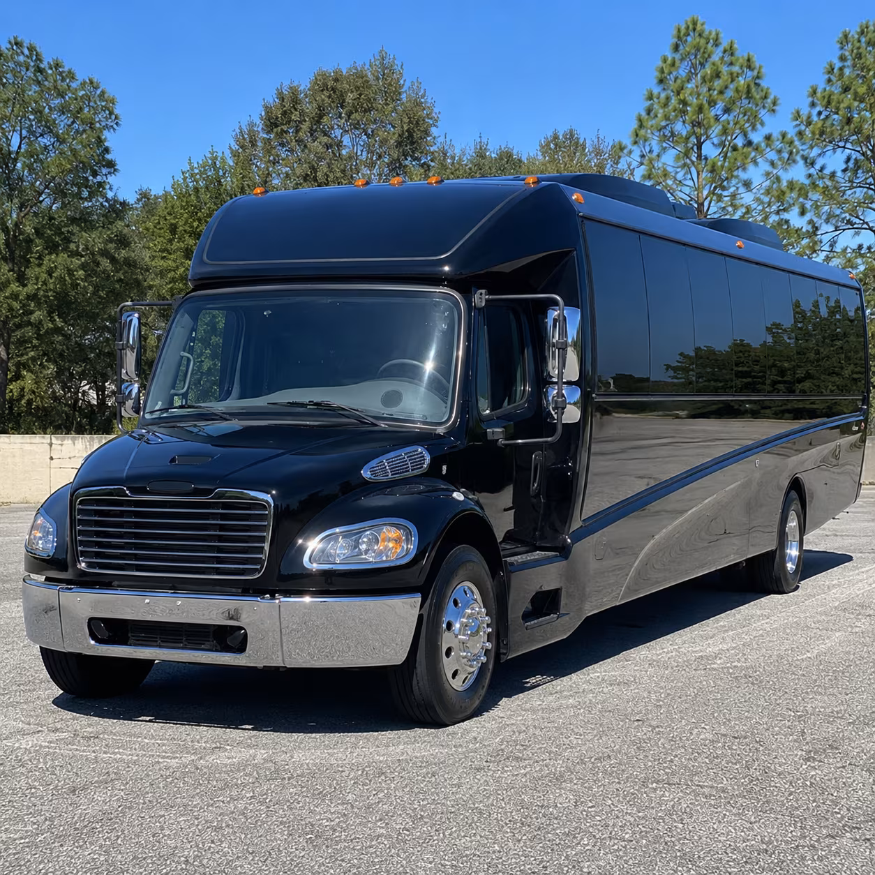 hendersonville 30 passenger minibus