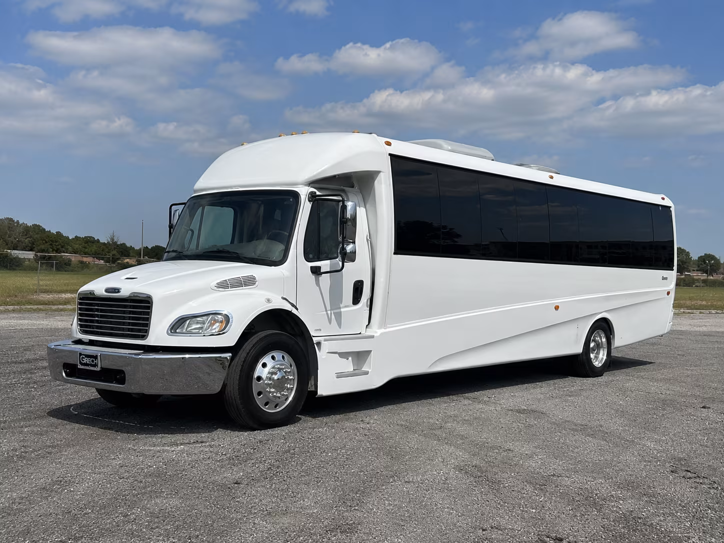 hendersonville 50 passenger party bus