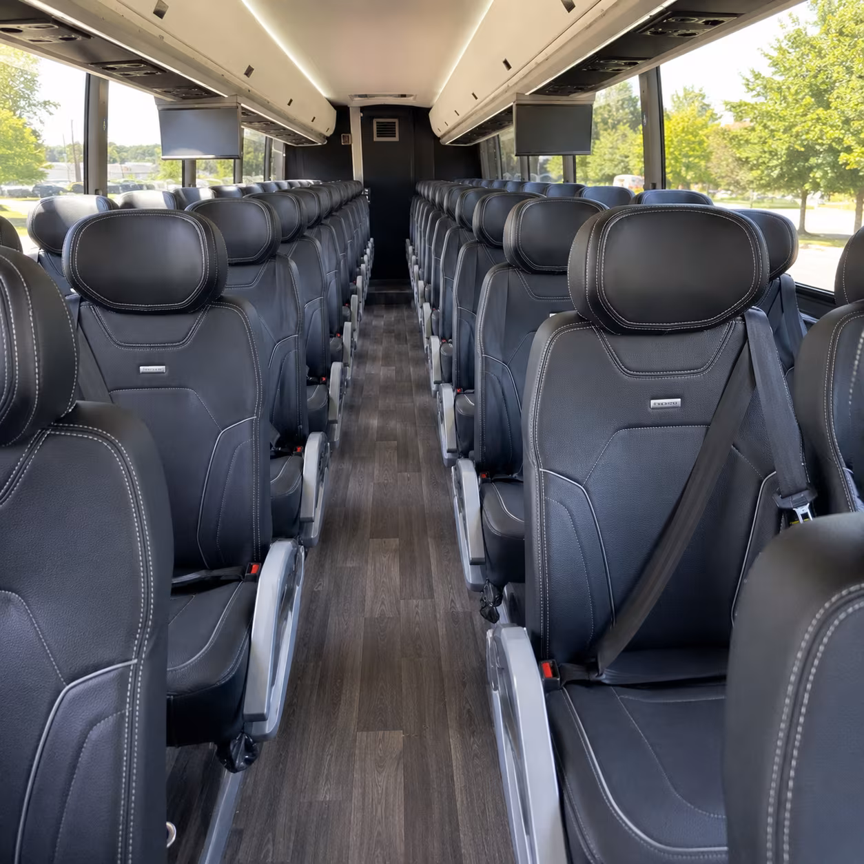 long distance group transportation from hendersonville for church and civic groups