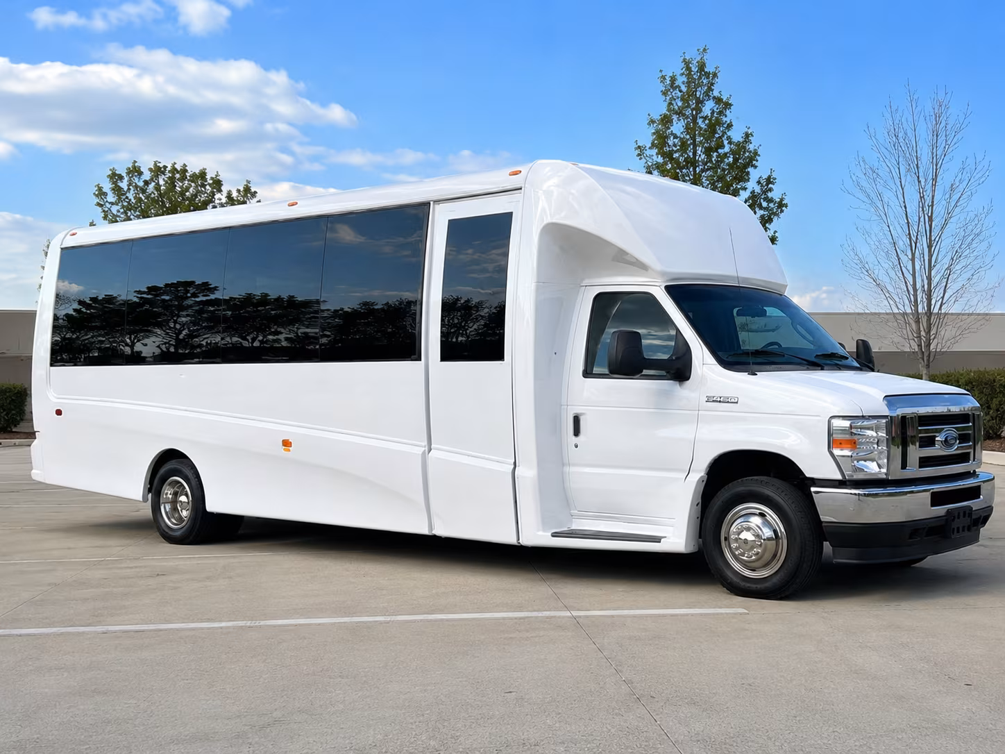shuttle buses to nissan stadium concerts and big events