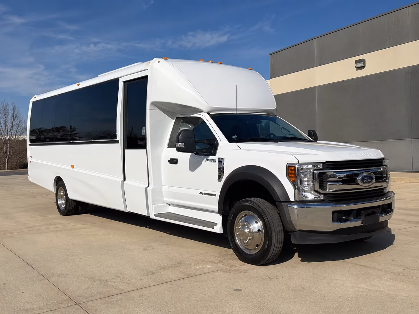 winery tour and brewery hop buses in and around hendersonville